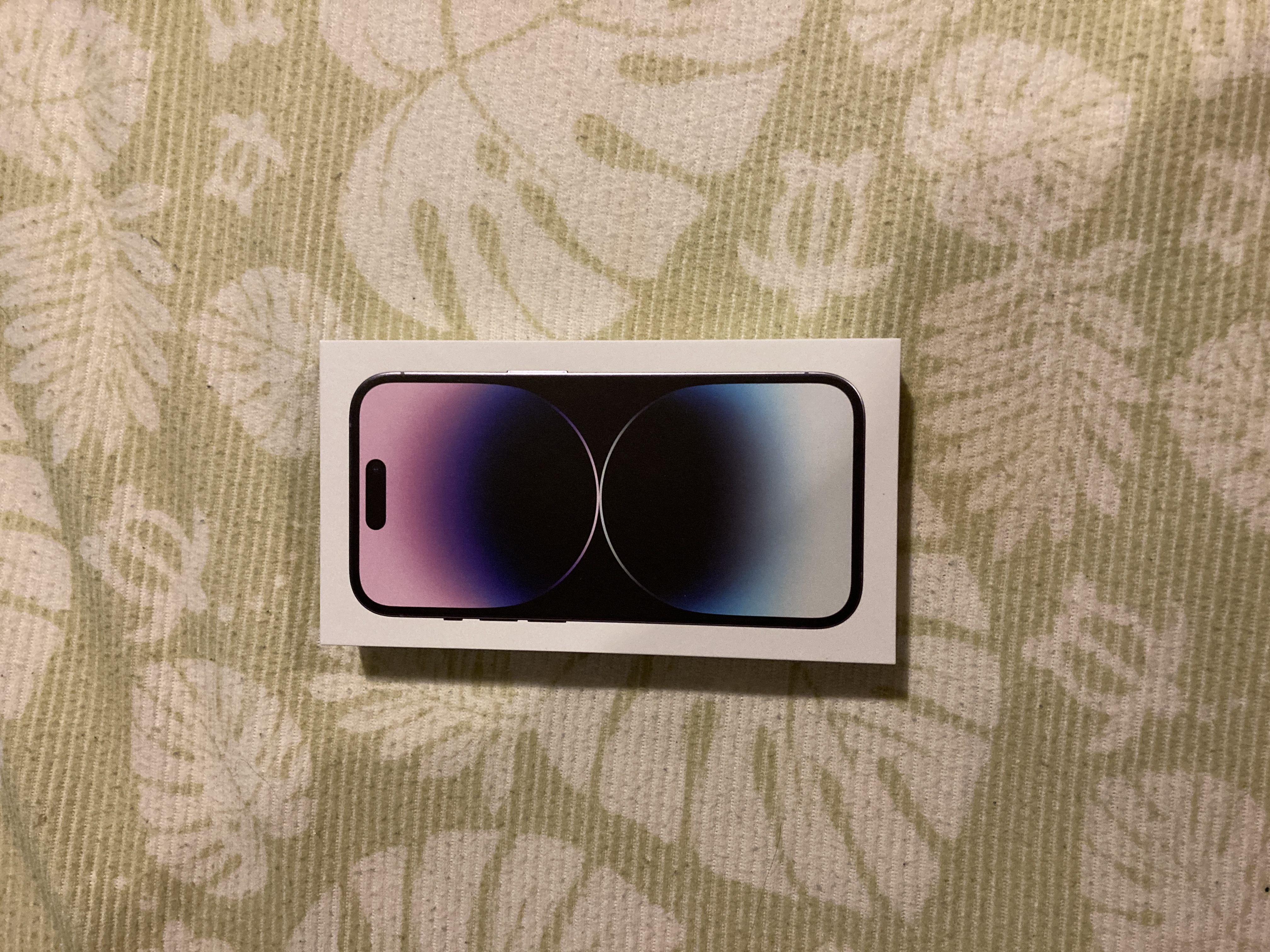 iPhone 14 Proの化粧箱(未開封)